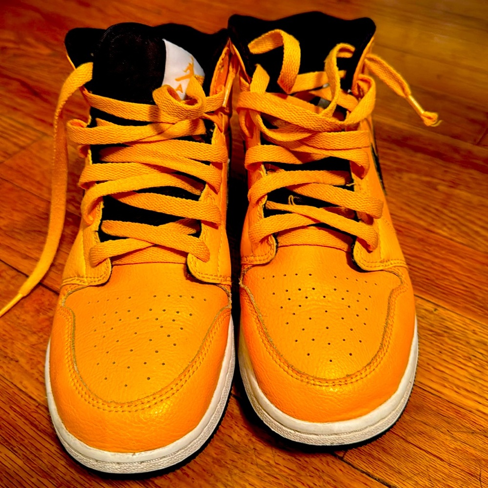 Nike Jordan 1 - Slightly Used